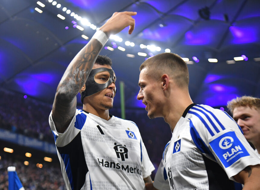 Torjäger Davie Selke zählt zu den größten Aufstiegshoffnungen des HSV. Insbesondere mit Maske trifft der Angreifer wie am Fließband. Bis Saisonende könnte er an seinem neuen Markenzeichen festhalten.