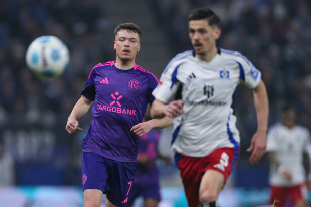 Zu Beginn seiner HSV-Zeit teilweise schon als Fehleinkauf abgestempelt, ist Dennis Hadžikadunić aus der hanseatischen Hintermannschaft überhaupt nicht mehr wegzudenken. Doch seine Zukunft im Verein ist alles andere als gesichert. 