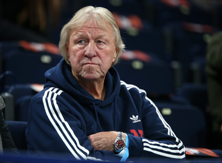 Horst Hrubesch hat sich als großer Fan des aktuellen HSV-Stürmers Davie Selke geoutet. Die Klub-Ikone zieht sogar Parallelen zu einer eigenen Spielweise.