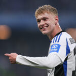 Adam Karabec ist weiter Thema beim HSV.