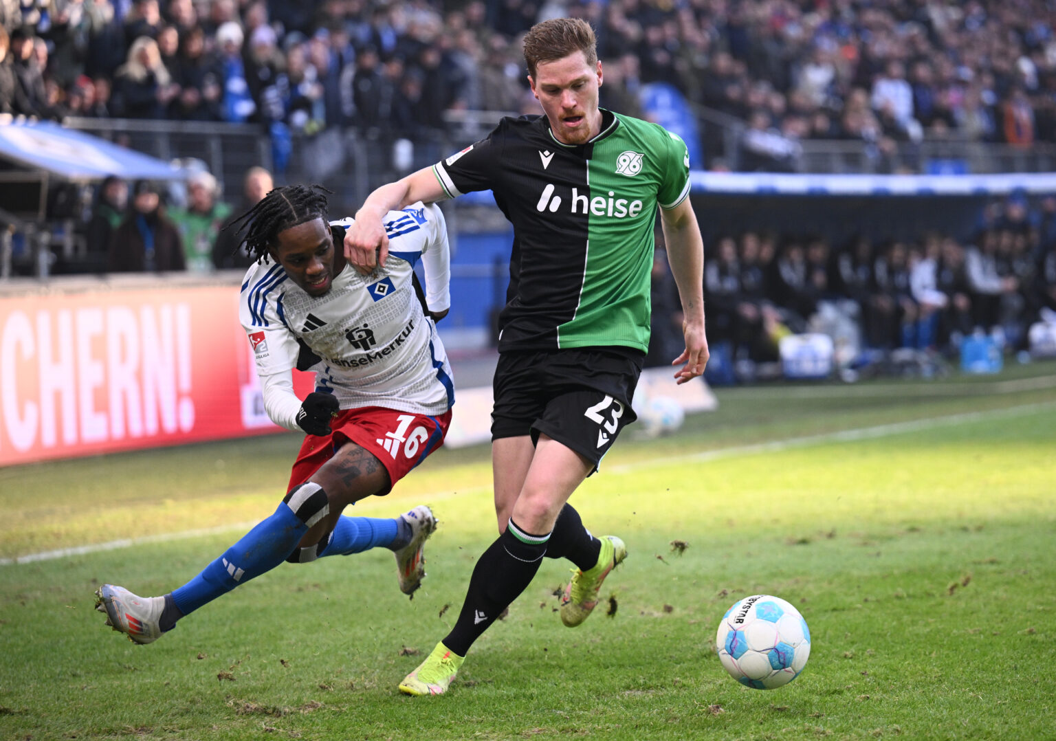 Adedire Mebude konnte beim HSV noch nicht überzeugen.