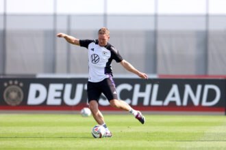 Der HSV absolviert das Trainingslager in Herzogenaurach, wo sich auch das DFB-Team zur EM-Vorbereitung traf.