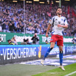Daniel Elfadli hat seinen Vertrag beim HSV verlängert.