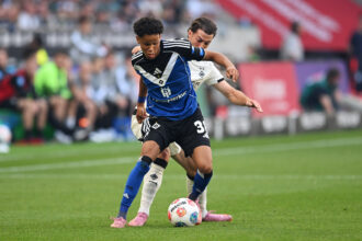 Alexander Røssing-Lelesiit im HSV-Trikot