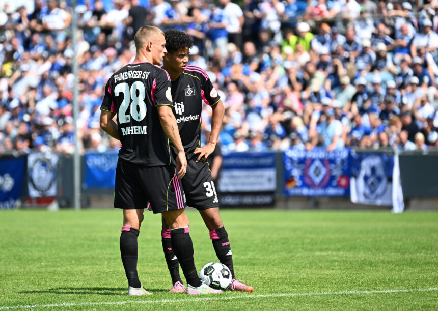 HSV: Miro Muheim und Alexander Rossing-Lelesiit laufen für ihre Nationalteams auf.