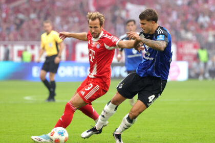 Luka Vuskovic im Zweikampf mit Harry Kane.