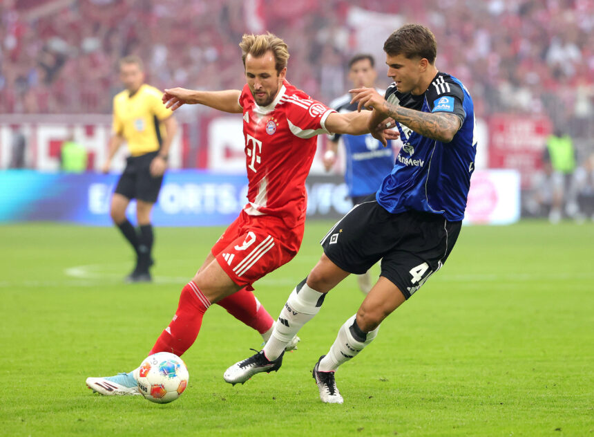 Luka Vuskovic im Zweikampf mit Harry Kane.