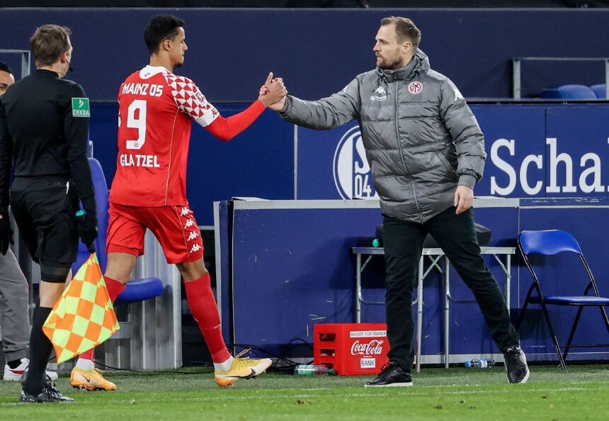 Robert Glatzel spielte vor seinem Wechsel nach Hamburg für Mainz 05.