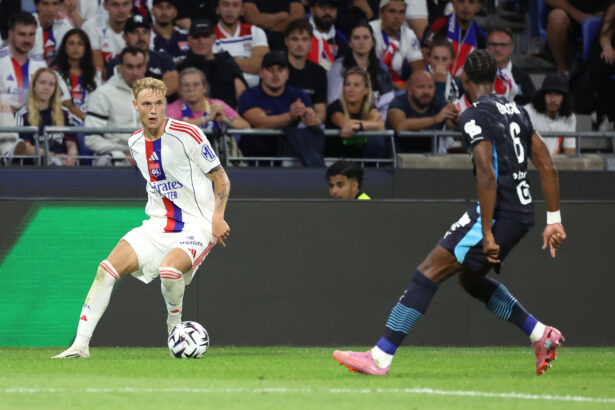 Adam Karabec glänzt bei Olympique Lyon.